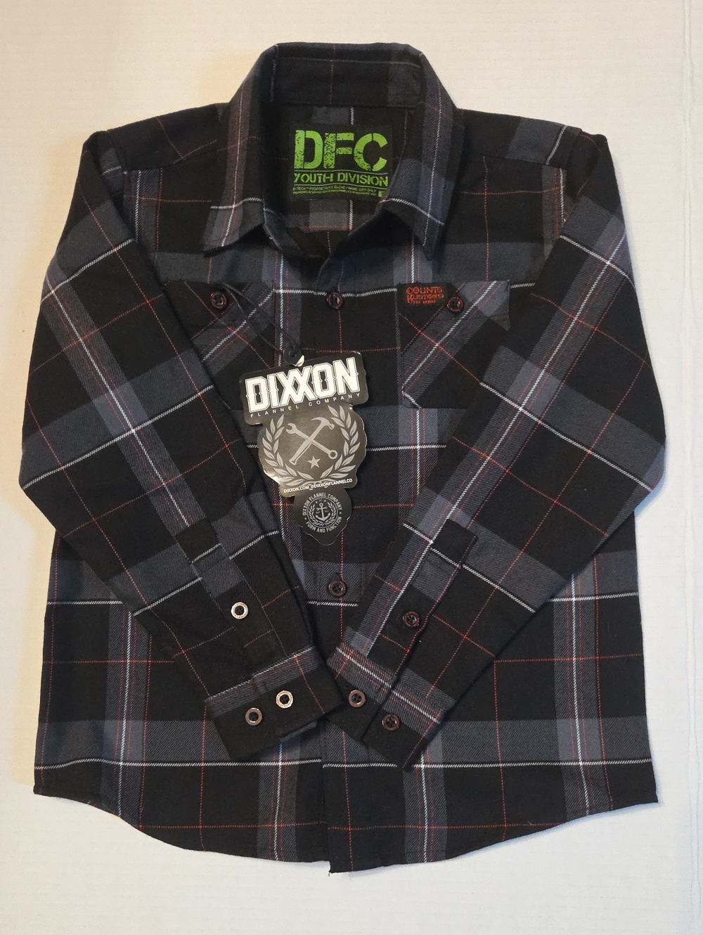 NWT Counts Kustoms x Dixxon Flannel Co. DFC Youth Division Shirt Size Small